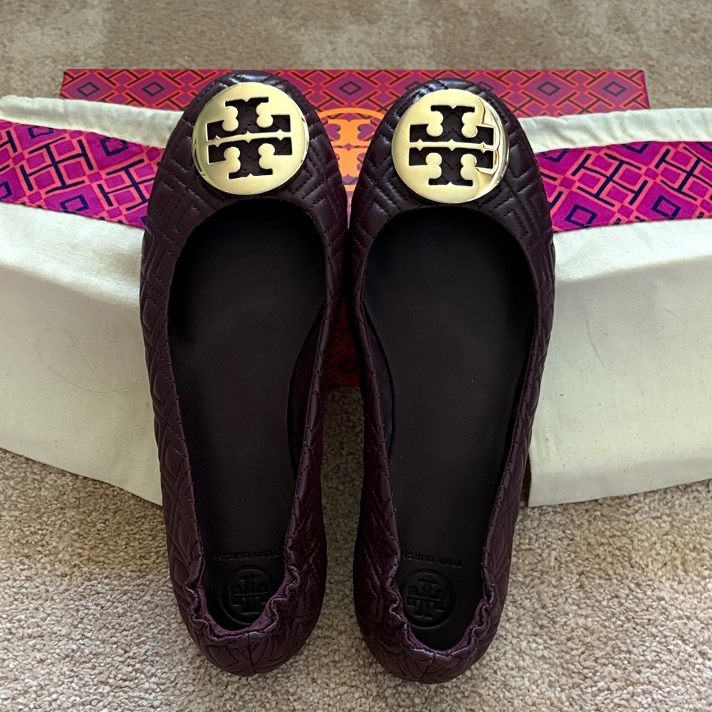Tory Burch Dark Port Purple Quilted Minnie Travel Nappa Leather Flats Gold Logo